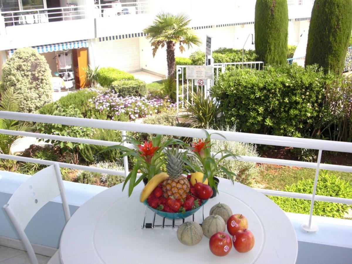Agreable Appartement 4 Personnes A Villeneuve-Loubet Plage, Piscine, Mer, Commerces A Proximite エクステリア 写真
